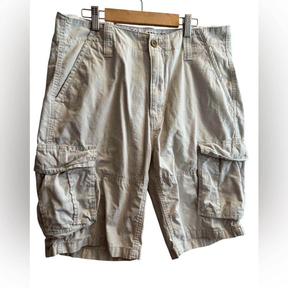 Nautica Beige Cargo Shorts with Utility Pockets